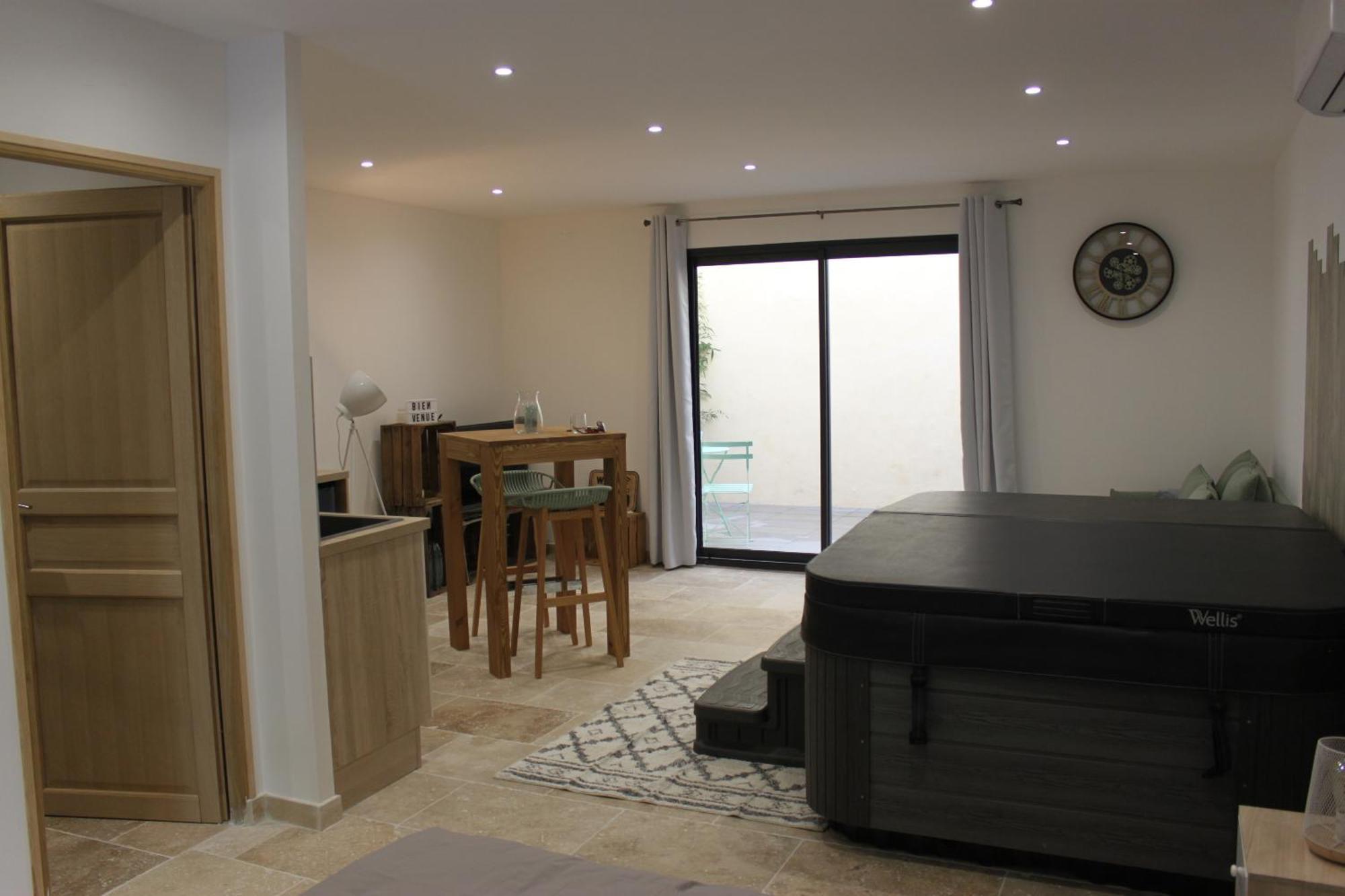 Les Secrets De L'Isle Apartment Exterior photo